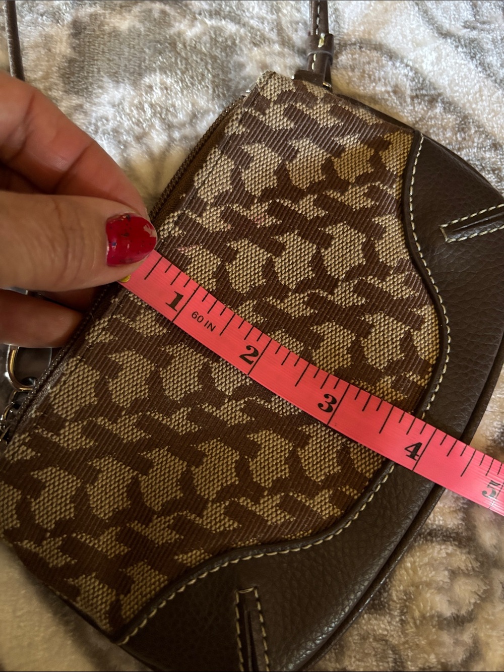 New York & Company Brown Patterned Wristlet Clutch - Picture 9 of 11